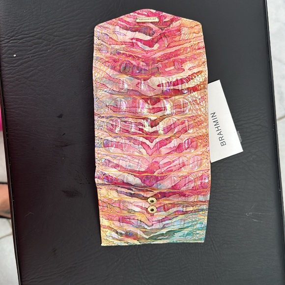 Brahmin Small Wallet Melbourne - Picture 4 of 7